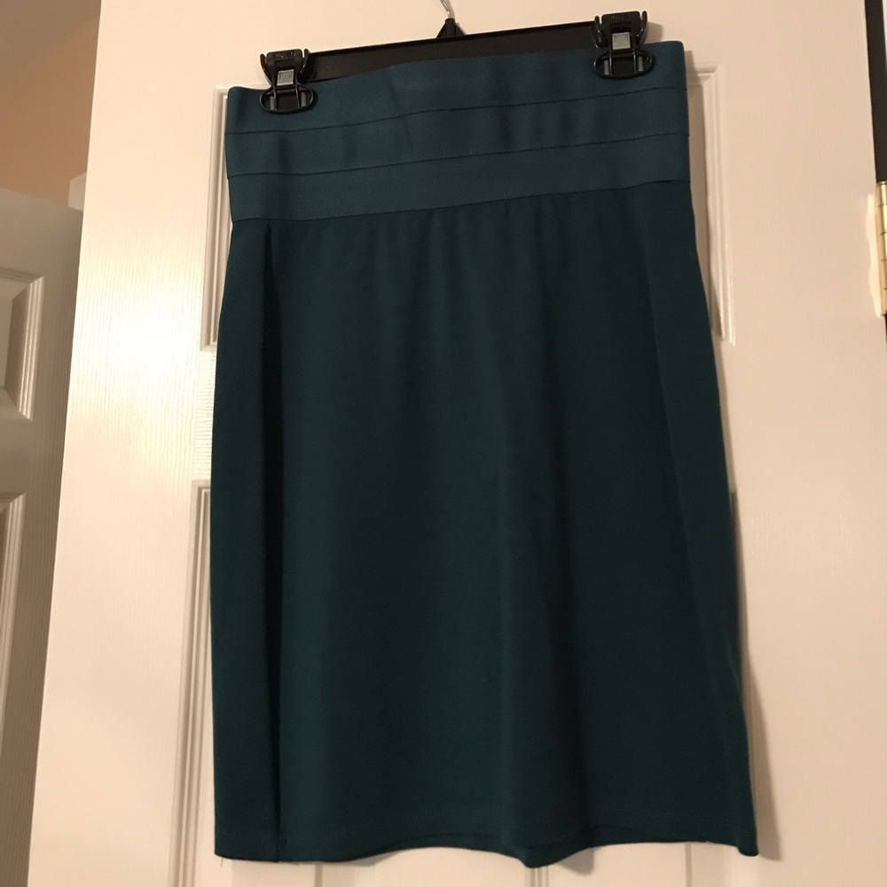 teal skirt